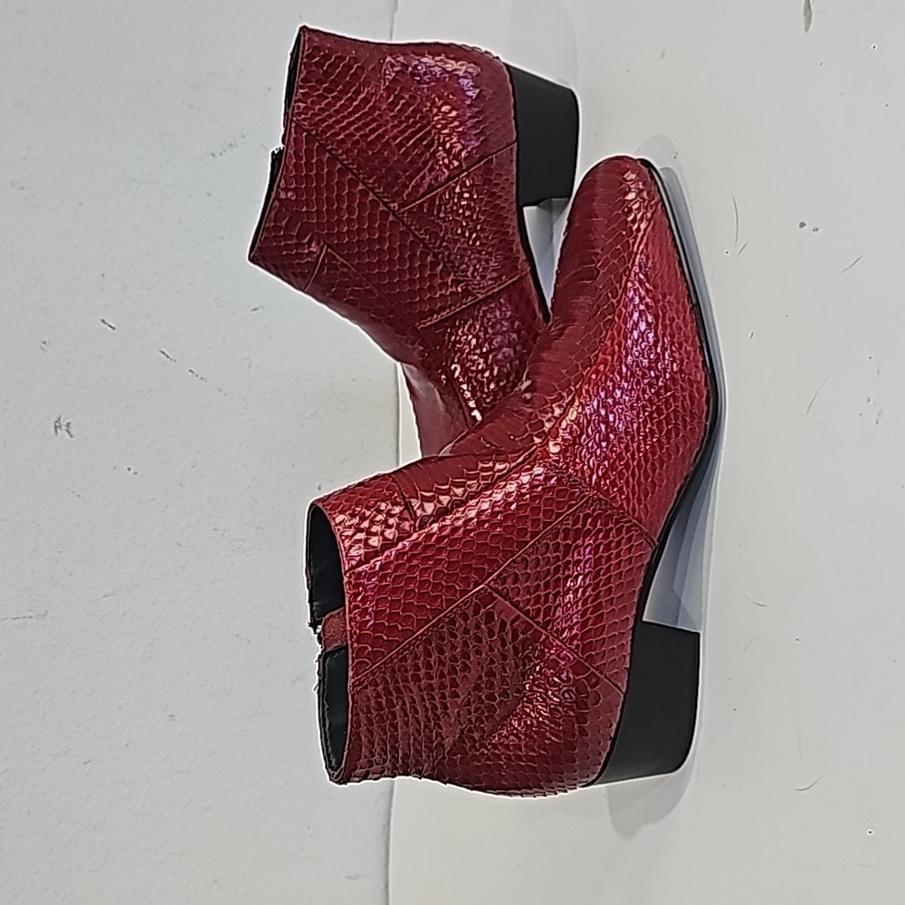 Giorgio Brutini "Tuscon" Red  Genuine Snakeskin Men Ankle Boots Size 9
